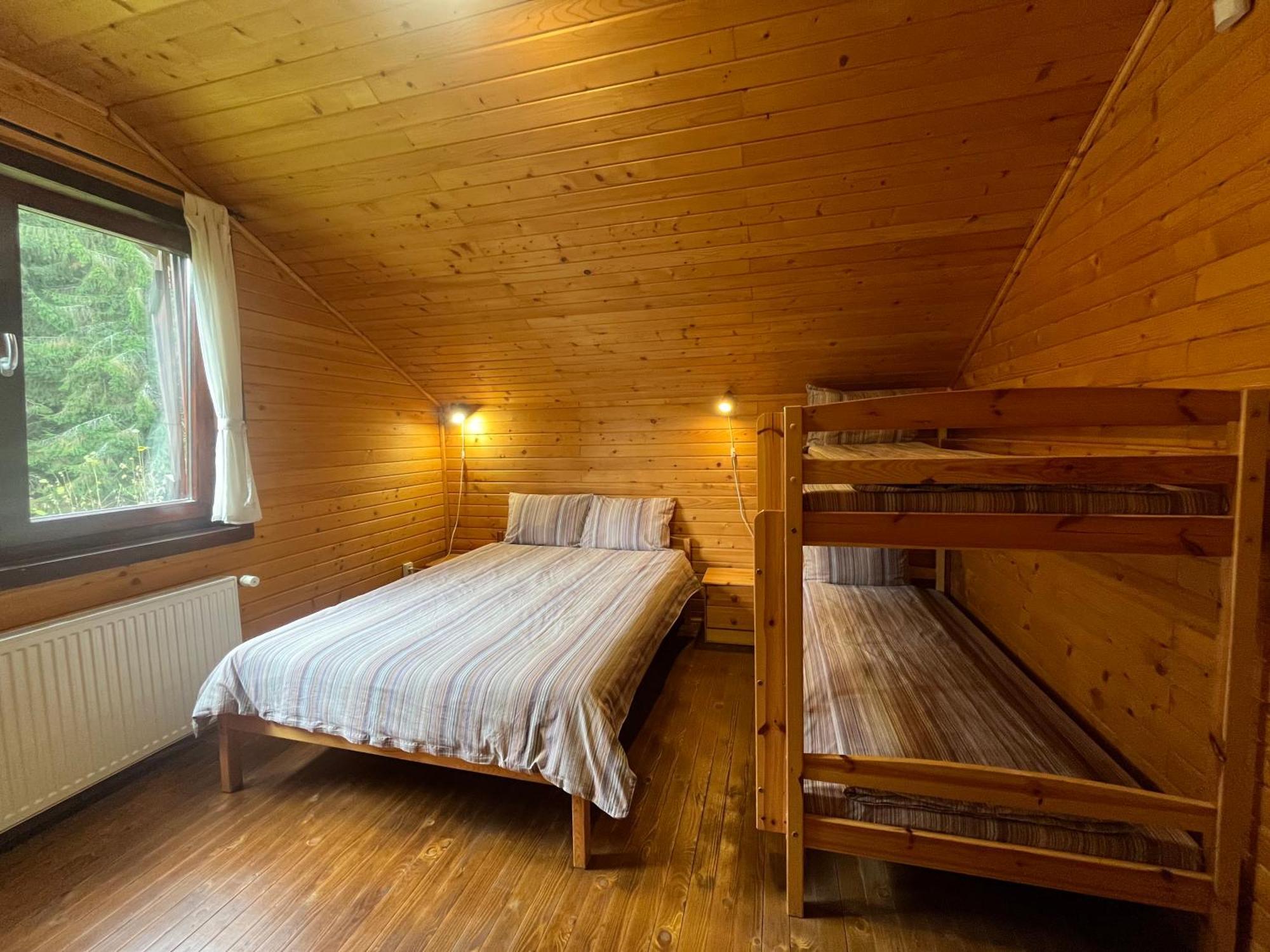 Casa De Vacanta Dintre Brazi โตปลีซา ภายนอก รูปภาพ